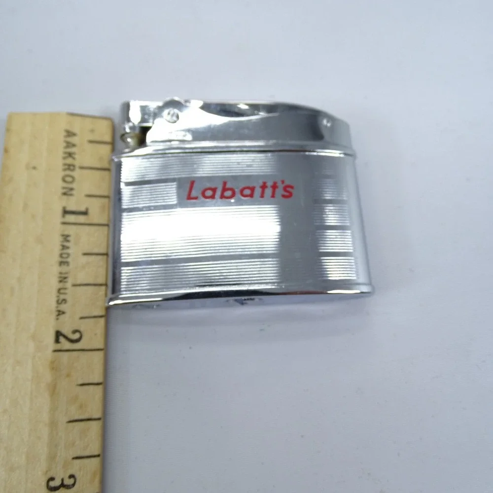 LABATT ADVERTISING BEER BREWERIANA PENGUIN POCKET LIGHTER‎ VINTAGE RETRO 18250